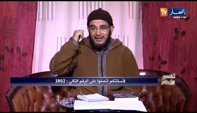 تفسير الأحلام: “بنتي  نامت باباها المتوفي مدلها 2 بلايغ قالها مديهم ليماك “..هذا هو التفسير!!