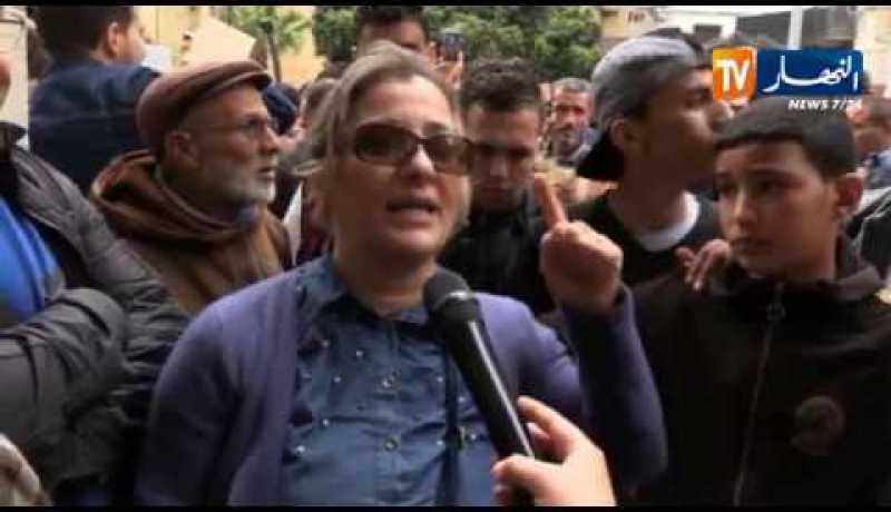 عدالة: ساعات مجنونة في محيط محكمة سيدي محمد..وأيحيى في عين إعصار شعبي