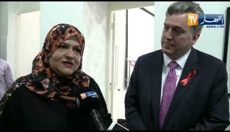 السفير الأمريكي بالجزائر يحضر يوم تحسيسي خاص بمكافحة الإيدز رفقة جمعية الحياة