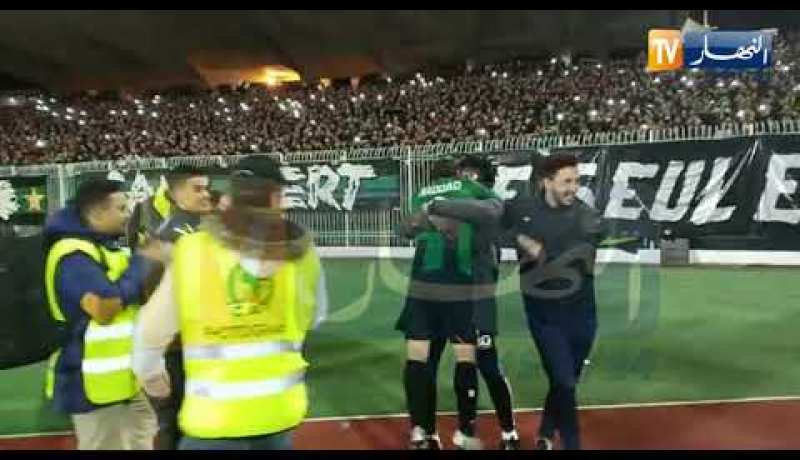 أجواء فرحة لاعبي السياسي بعد الفوز على تيبي مازيمبي