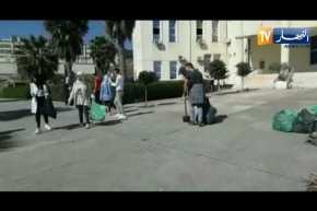 سكيكدة : طلبة جامعة 20 أوت ينظمون حملة تنظيف للحرم الجامعي