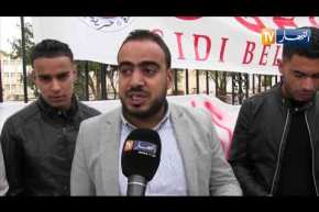 سيدي بلعباس: طلبة كلية الطب يطالبون بتوفير مناصب شغل إضافية