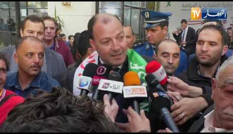 حطاب: بلماضي مربي وسمح في أموال كبيرة في قطر من أجل الألوان الوطنية