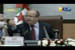 “زغماتي :”منذ 1963 والدساتير الجزائرية توُضع في ظروف خاصة