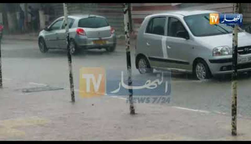 أمطار طوفنية تجتاح ولاية الطارف !!