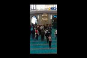 شاهد شيخ شمس الدين…..يدشن مسجد جديد بوادي العلايق بنته زوجة رجل أعمال بالبليدة