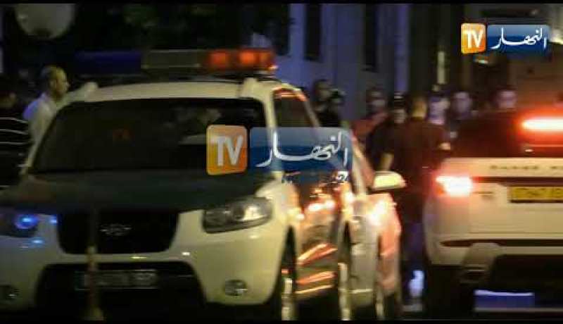 لحظة خروج يوسف يوسفي من محكمة سيدي امحمد