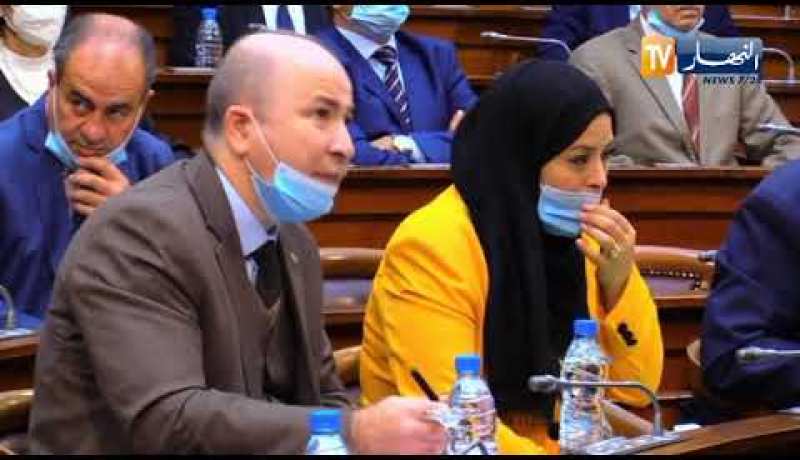 نواب البرلمان يناقشون التعديلات المقترحة في قانون المالية