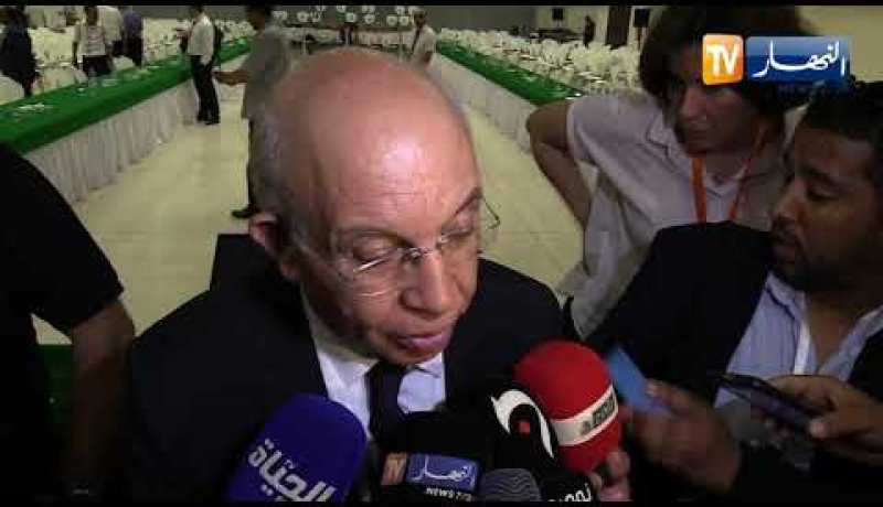 عبد العزيز رحابي: لاخروج من الأزمة دون توافق سياسي شامل