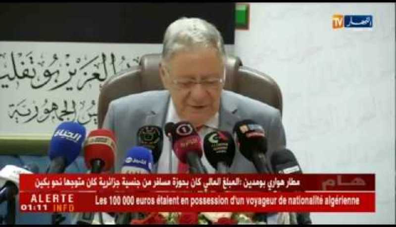 ولد عباس: الجيش من صلاحيات رئيس الجمهورية.. وماندخلش فيها أبدًا