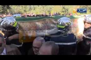 تشييع جنازة الدكتور مصطفى جعفور أحد أكبر أساتذة ولاية تلمسان في المجال العلمي