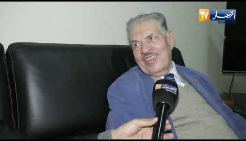 سياسة: بوشارب يشرع في مشاورات ماراطونية مع الحرس القديم للأفلان