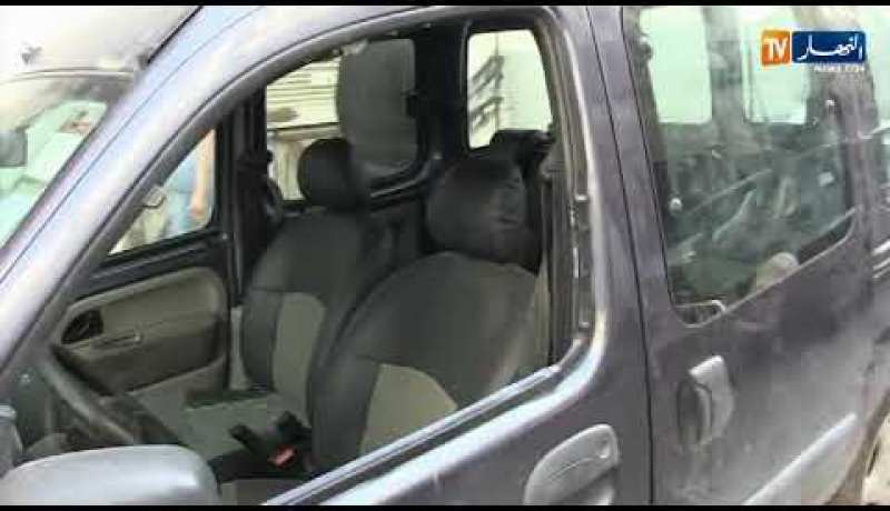 العاصمة: مجهولون يقومون بتكسير نوافذ أكثر من 40 سيارة بحي خليفة بوخالفة