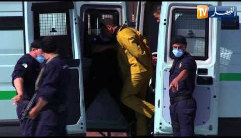 تيبازة: إستعراضات أعوان وضباط إعادة التربية خلال حفل تخرج الدفعتين 25 و33