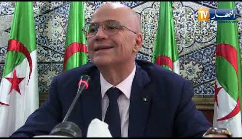وزير العمل:  “باش نبنيو جزائر الغد ونفهمو تطلعات الشعب لابد من مراجعة أنفسنا كمسؤولين”