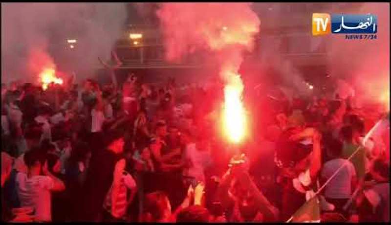 فرحة عارمة في شوارع العاصمة بتأهل الخضر إلى نصف نهائي كأس إفريقيا