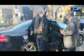 وصول شخصيات سياسية إلى مقبرة العالية لحضور جنازة الفقيد سعيد بوحجة