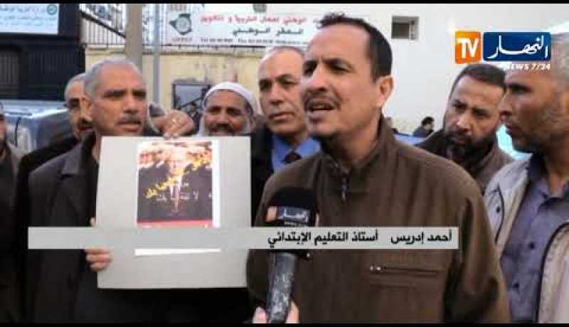 تربية: توقيف الدراسة والإلتحاق بالحراك الشعبي.. هل هو تسييس للمدرسة ؟