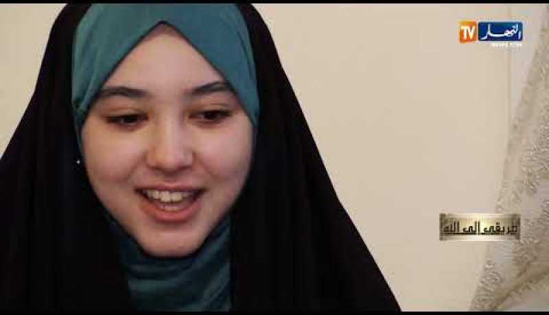 طريقي إلى الله/ إكرام..القرآن الكريم يرفع صاحبه في الدنيا والآخرة