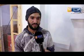 مجتمع: عمال مغاربة في الجزائر بشعار “خاوة” “خاوة” مع أشقائنا الجزائريين