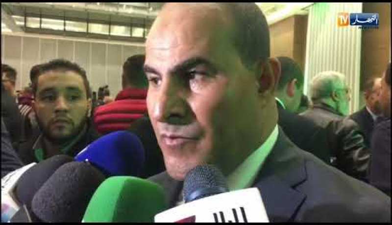 عبد الكريم مدوار: الكل عليه المساهمة للنهوض بالكرة الجزائرية وكفانا إصطيادا في المياه العكرة