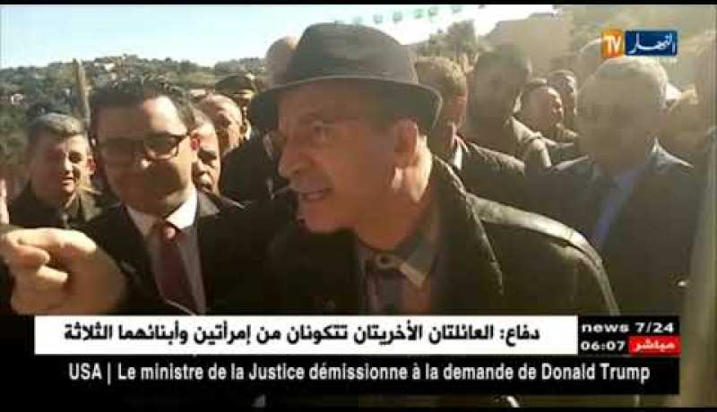 والي تيزي وزو ينفعل ويوبخ القائمين على المشاريع بسبب تماطل الأشغال بالمنطقة