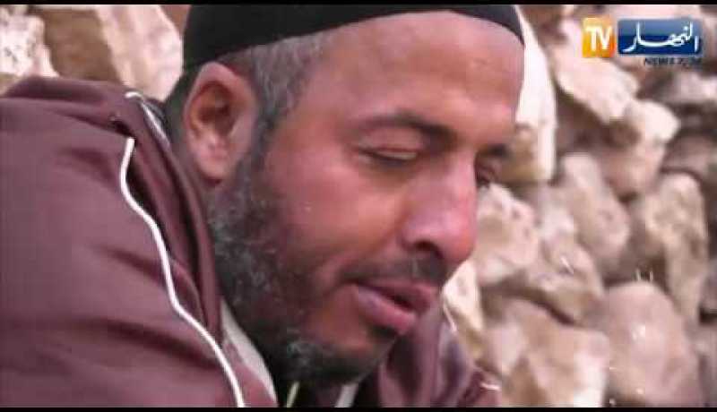 سعيدة: الجيلالي.. كفيف يعيش وحيدا مع أمه