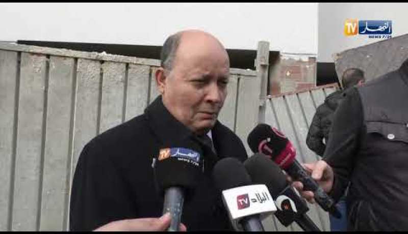 عمار تو: “أنا أفتخر بكل إنجازات الجزائريين..خير خلف لخير سلف فكلهم جزائريون”