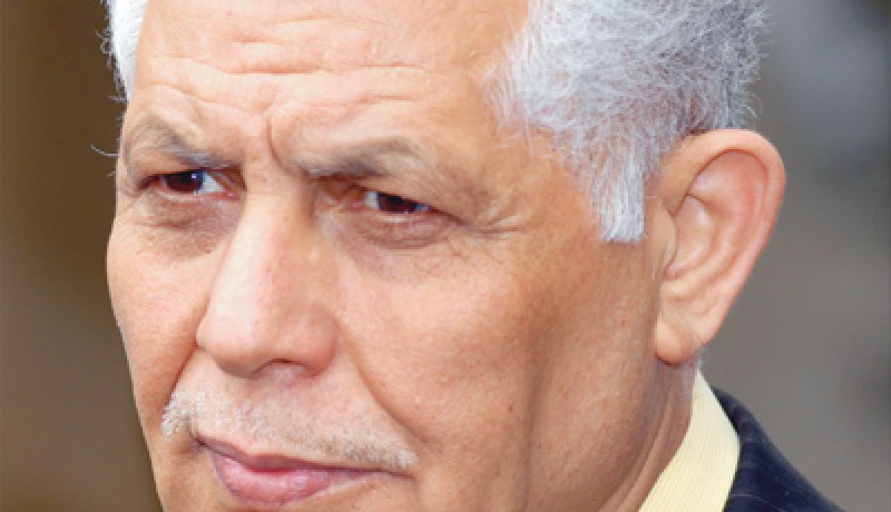 “حرب” حول البحوث ..بسبب المِنح