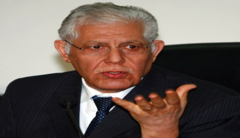 من الفايسبوك‮ ‬ما‮ ‬يخرجش‮