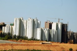 90 بالمائة من منكوبي الزلزال تم إعادة إسكانهم والدولة لن تقوم بنزع “الشاليهات” : نور الدين موسى: “الإعلان عن التسعيرات الجديدة الخاصة بإنجاز السكنات في جوان المقبل”