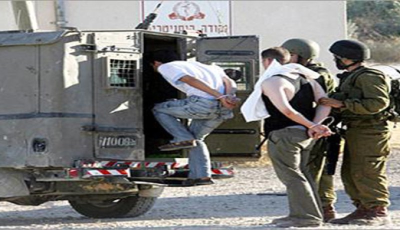 اعتقال 3 قلسطينيين في الخليل بالضفة الغربية