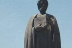 تدشين تمثال نصفي لابن خلدون بقصبة بجاية