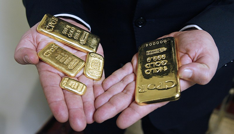 التماس 3 سنوات حبسا لمعاق حاول تهريب 4 كلغ من السبائك الذهبية عبر مطار الجزائر