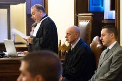 سجن كبير خدم البابا وإغلاق ملفه