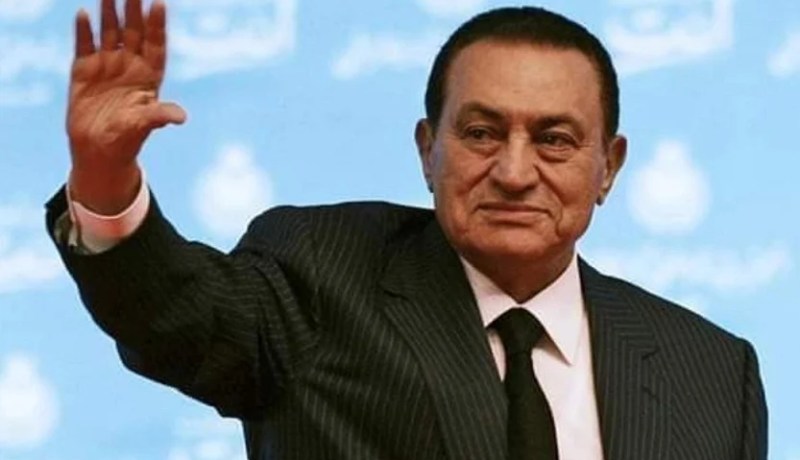 مصر تعلن الحداد 3 أيام على وفاة حسني مبارك