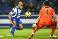 براهيمي يواصل تألقه ويختار في التشكيلة المثالية