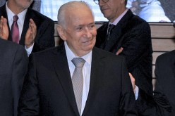 وفاة الرئيس الكولومبي السابق