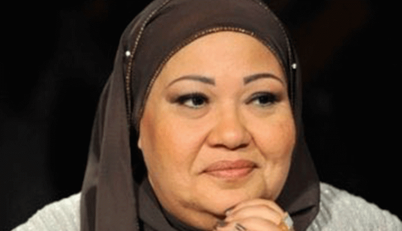 وفاة الفنانة الكويتية إنتصار الشراح بعد صراع مع المرض