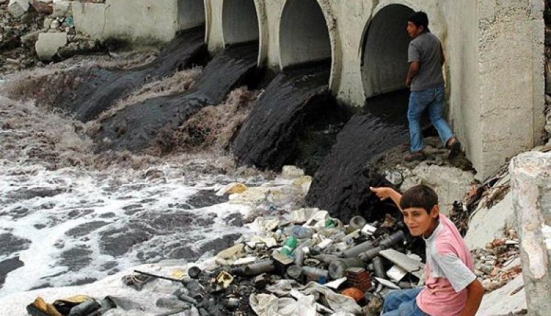 دراسة: التلوث يزيد من عدوانية المراهقين