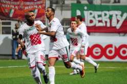 مولودية الجزائر  تتوج بكأس السوبر