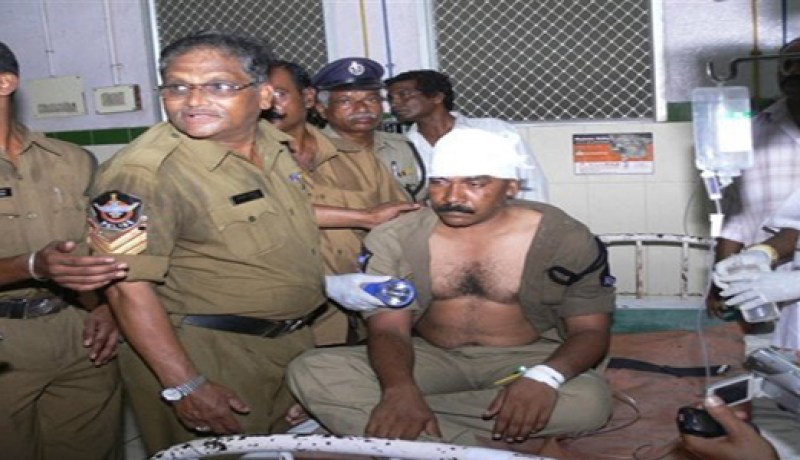 مقتل12 شرطيا اثر انفجار عبوة ناسفة شرق الهند