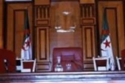 أزيد من 50 شخصا من بينهم إطارات في أحد فروع سوناطراك أمام قاضي التحقيق بسكيكدة