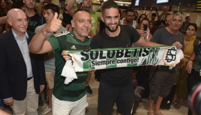 بالفيديو.. إستقبال جماهيري كبير لـ ” بودبوز ” في الأندلس