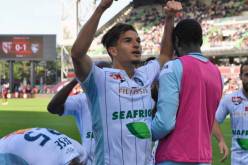 الفرنسيون يُشيدون بـ “فرحات” وينتظرون خطوته المقبلة !