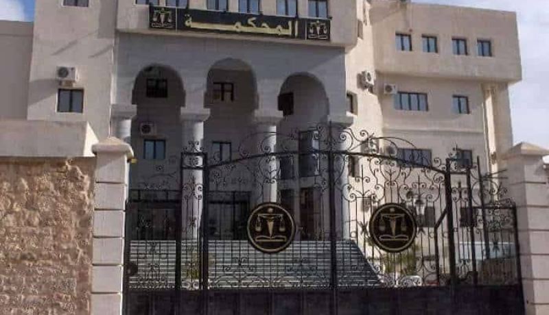الطارف: الحبس لموظف ببلدية بوقوس ومواطن تونسي بتهمة تزوير شهادة الاقامة
