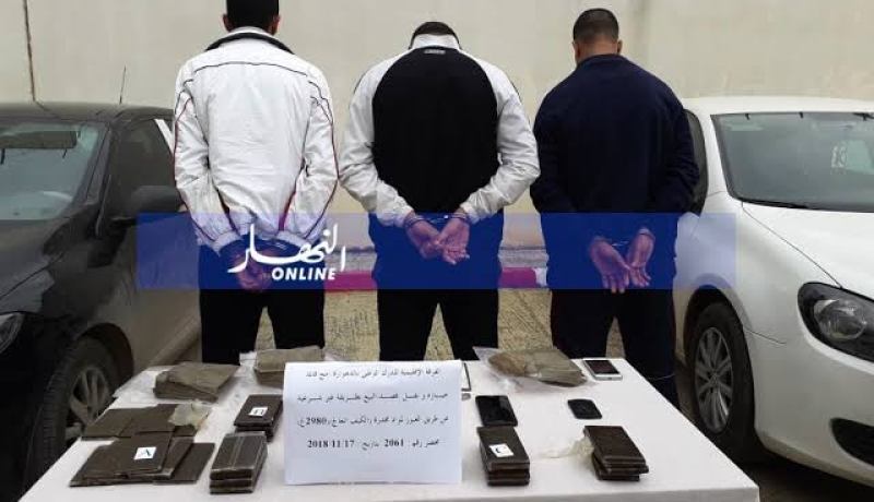 تفكيك عصابة تروّج المخدرات وحجز قرابة 3 كيلو غرام من الكيف بقالمة