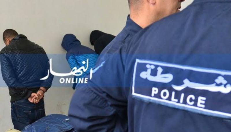 سيدي بلعباس.. الإطاحة بعصابة مخدرات وحجز أزيد من 2 كلغ من الكيف بسفيزف