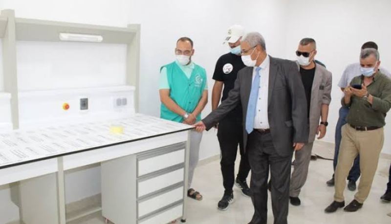 والي بسكرة: رفعنا عدد الأسرة إلى 450.. ولا وجود لمشكل الأكسجين بالولاية