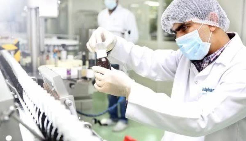 بن باحمد: إنتهاج سياسة منسجمة تتكفل بتغطية كل مسار الدواء في الجزائر